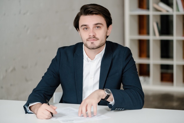 міграційні адвокати